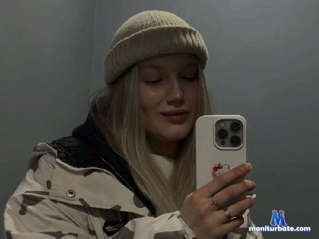 jaimie-menedez flirt4free performer Hi sweet! we want play! Play with us pls!