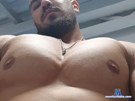 angelino-boy flirt4free performer 100% muscle stud !