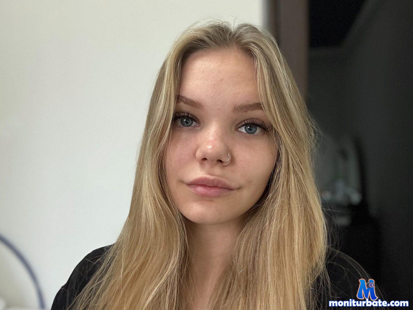 veronika-crumedy Flirt4free performer 