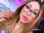 emma-rey flirt4free livecam show performer Hot Latin Love