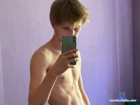 liam-shish flirt4free performer I love you, and you love me too!