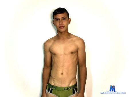 frank-houston flirt4free performer Hot guys 
