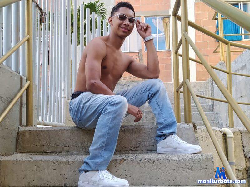 cesar-russo Flirt4free performer Feet Nipple Play Dirty Talk Master / Slave Prisoner/Guard Student/Teacher Cum Eating Glass Dildo Nipple Clamps Legs Piercings and Tattoos Spanking Leather Voyeurism Smoking Ball Gag Pirate/Captive Food Armpit
