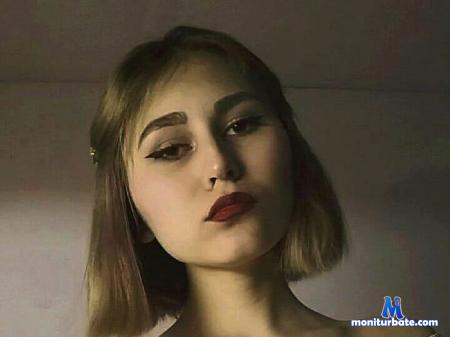mia-leeblond flirt4free performer I'm a simple neighbor girl, do you want to be my boyfriend?