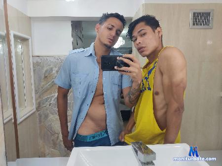 tyrone-and-kim flirt4free performer Two new and sexy Black&amp;White Boys !!. Enjoy with us