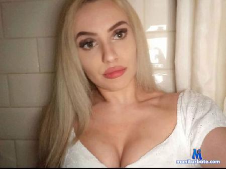 nikky-dream flirt4free performer welcome to my room and #enjoy my #skinny body to get #naked and #cum make me #wet and cum with me
