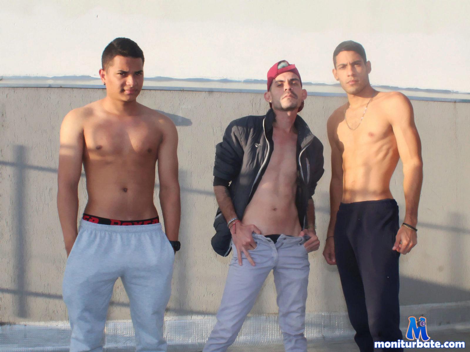 oliver-and-brandon-and-jonathan Flirt4free performer Anal Feet Role Play/Costumes Master / Slave Prisoner/Guard Service Worker/Housewife Student/Teacher Domination Sugar Daddy Handcuffs Whip Discipline Slaves Tickler Spanking Gender Play Exhibitionism Armpit