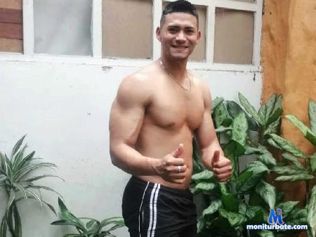 maxx-jeremy flirt4free performer hot latino looking to play, do you dare?