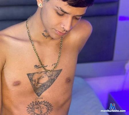 alpha-tony flirt4free performer Your weakness is my entertainment.