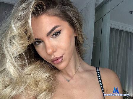 chloe-velvet flirt4free performer #blonde #smallboobs #flexible #bigass #squirt #daddy 