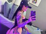 madisson-payton flirt4free livecam show performer An extroverted and opened minded girl is waiting for you, we can share a pleasant moment together.