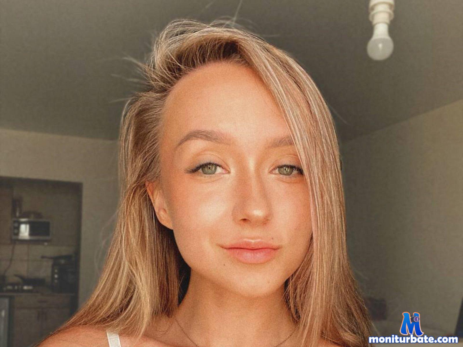 gillian-dwight Flirt4free performer 