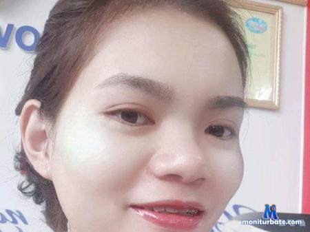 lisa-mira flirt4free performer Welcome. Join and share with me. I will make you funny and happy. I love you