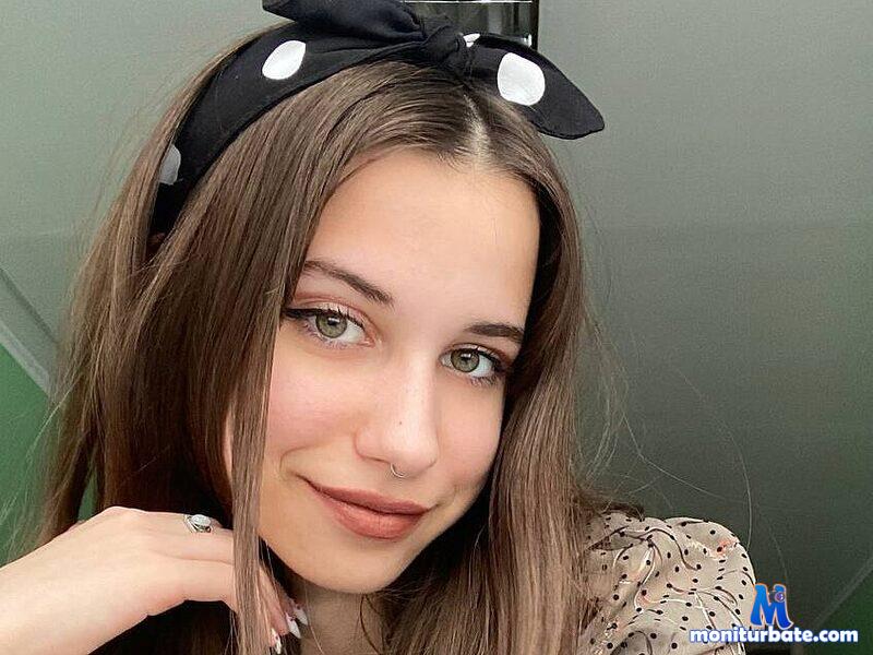 lauran-dier Flirt4free performer 