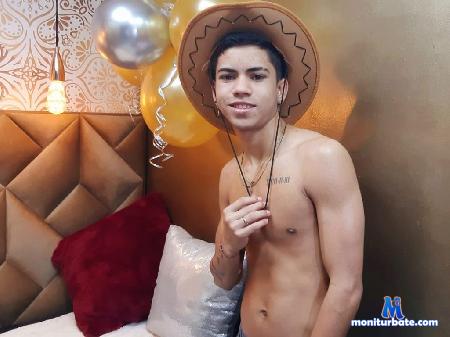 miike-tailor flirt4free performer the benefit of a good fun
