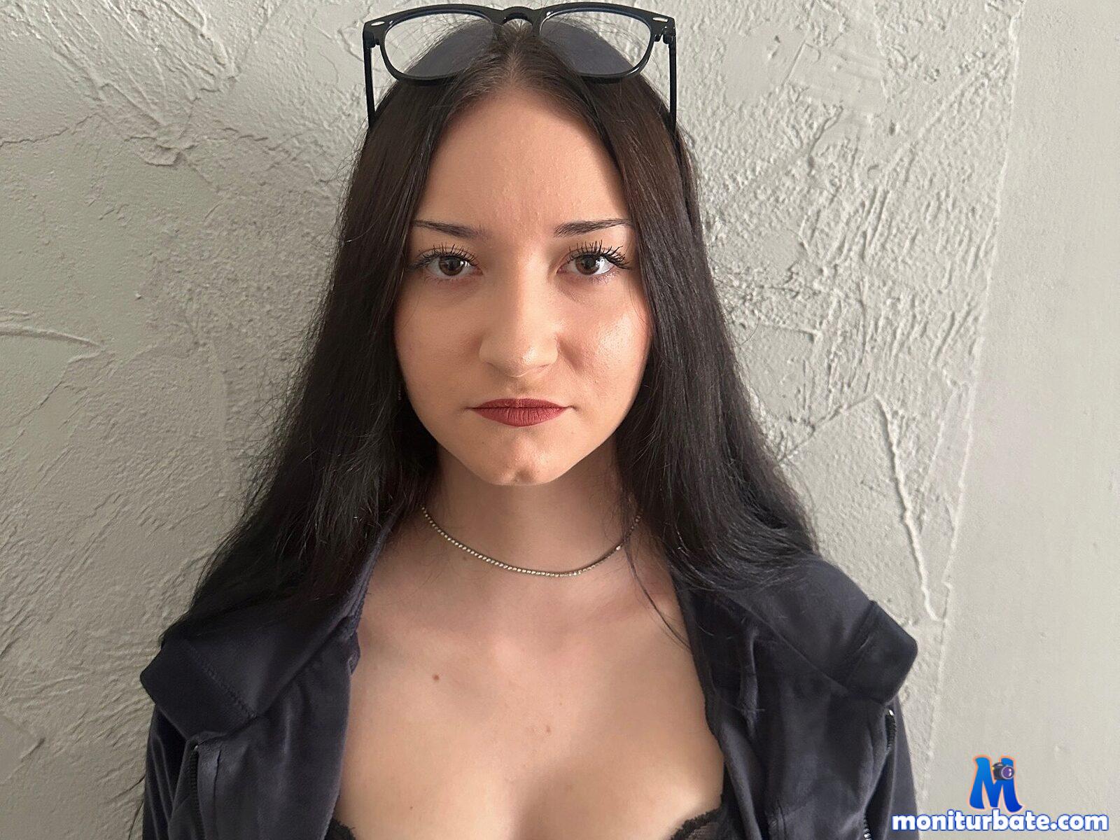 lessy-luiz Flirt4free performer Feet Submission Dirty Talk Master / Slave Student/Teacher Vibrator Cock Teasing Domination Discipline Piercings and Tattoos Bondage Humiliation Strap-on Gender Play Smoking