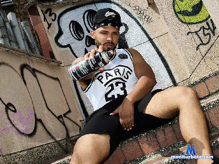 michaell-ferro flirt4free performer Your daily dose of male desire, energy and pleasure without limits.