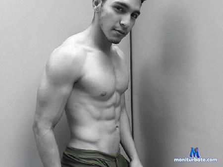 axel-alessandro flirt4free performer Atletic guy with many ideas to give you pleasure, come with me.