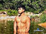 malih-enkix flirt4free livecam show performer with all energy