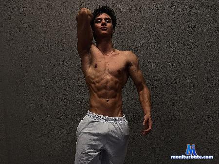 ken-steel flirt4free performer NO PAIN, NO GAIN