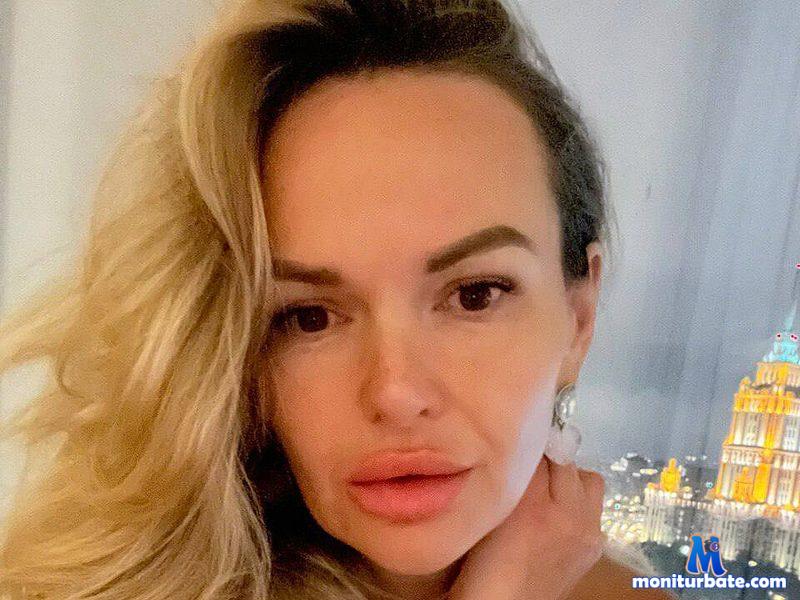 holly-mils Flirt4free performer Nipple Biting Vibrator Cock Teasing Spanking