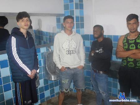 aaron-and-justin-and-jhon-jairo-and-andres flirt4free performer 