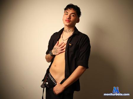 luke-evanns flirt4free performer Dominance in elegance.