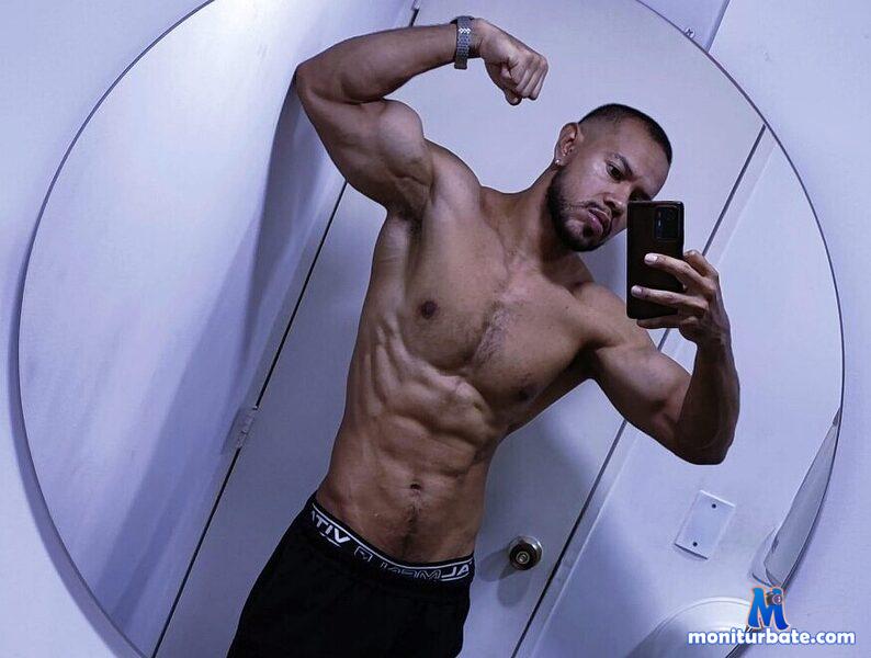 duncan-miller Flirt4free performer Boss / Secretary Master / Slave Prisoner/Guard Handcuffs