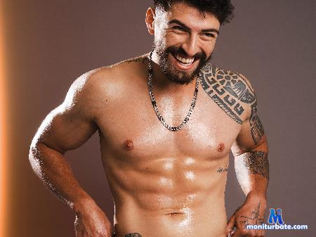 daemon-blacke flirt4free performer Willing to meet you and give you all the reasons to stay in me