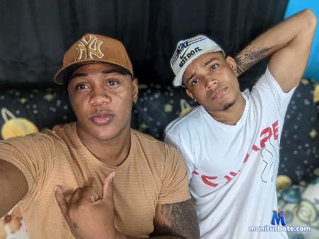 danny-and-dorian-and-maxwell flirt4free performer Lets party guys!