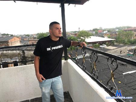 ninney flirt4free performer I live in a world of cute things that's why I enjoy every day that happens