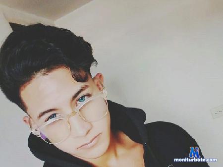 jacob-brand flirt4free performer Your muscular man has arrived! 
