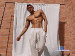 apolo-men flirt4free livecam show performer no money not show