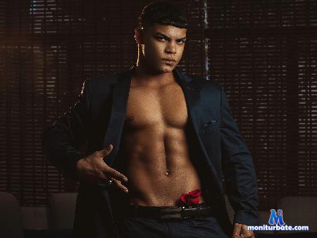 bruce-stroud flirt4free performer This isn't just a show. it's everything your body and mind have been craving.