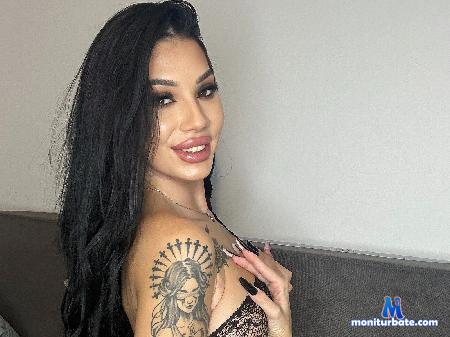 kellie-sweet flirt4free performer Perfect body, perfect face. The only one you will need around here ;)