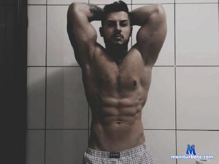 tudfwlch-y flirt4free performer I am the ultimate Musclegod ,here for :flexing ,nipples play, oil body, role play and more !