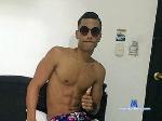 alejandro-milton flirt4free livecam show performer soy heterosexual estoy en esto por que tengo curiosidad 