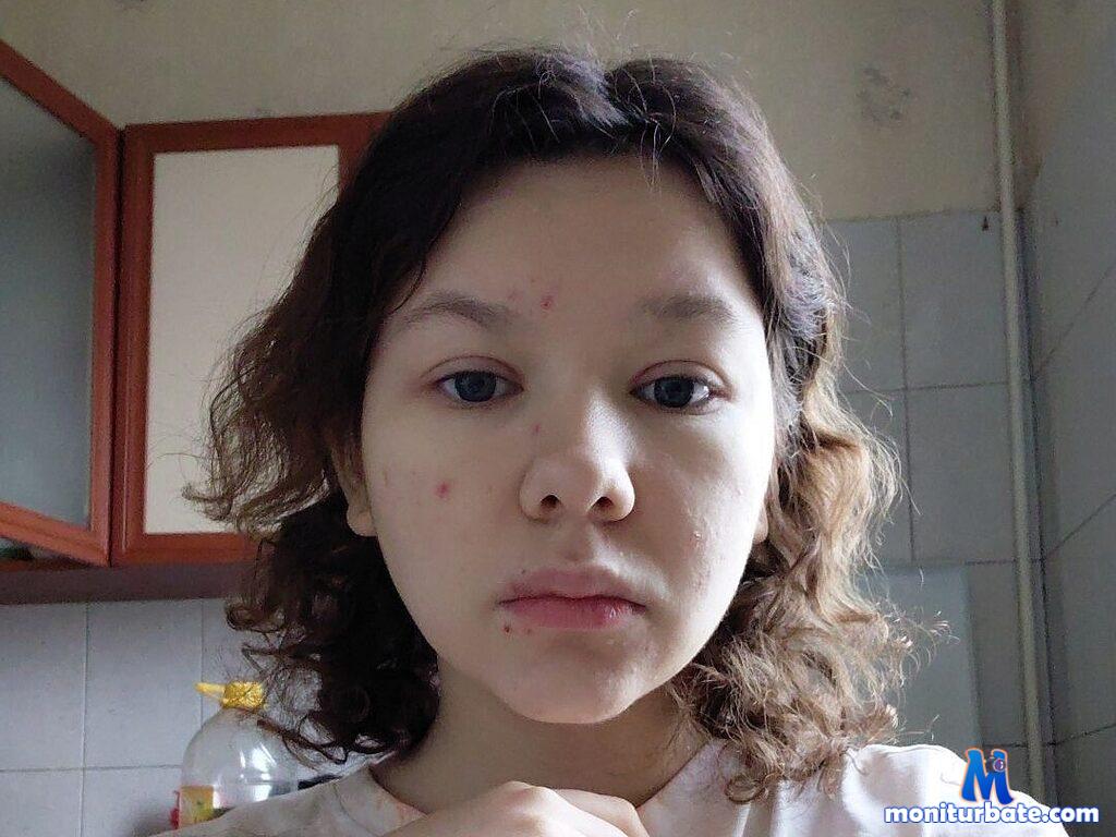 louise-giedlin Flirt4free performer Nipple Play Dirty Talk Master / Slave Student/Teacher Glass Dildo Spanking