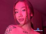 minnie-west flirt4free livecam show performer 