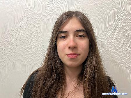 april-voice flirt4free performer A modest but very sensitive girl, she wants to get to know you and spend time with pleasure