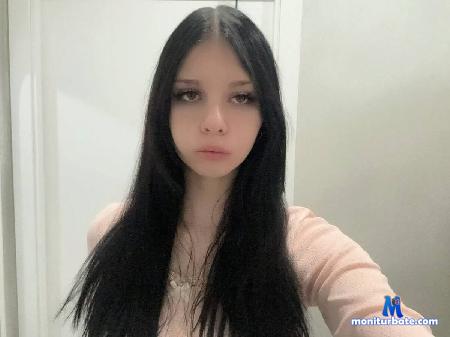 melisa-leadman flirt4free performer Hi sweet! we want play! Play with us pls!