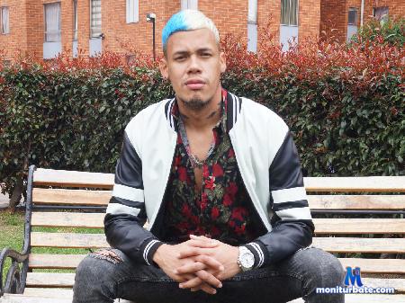 jordan-stuard flirt4free performer  Uncomplicated boy looking for adventure