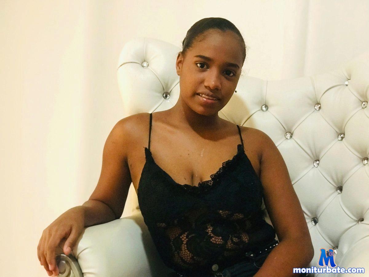 andrea-martin Flirt4free performer 