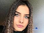 bonnie-becker flirt4free livecam show performer  Very curious and free-minded. Let's eat the world and maybe share more than a moment!!!
