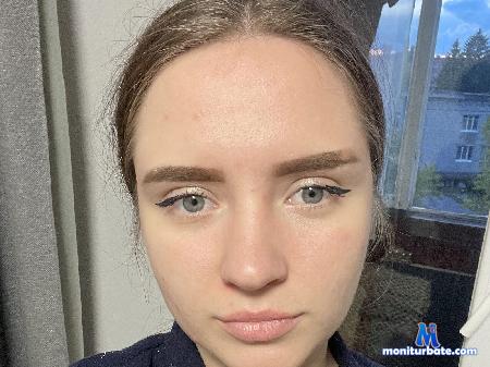 mafalda-yavorsky flirt4free performer Hi sweet! we want play! Play with us pls!