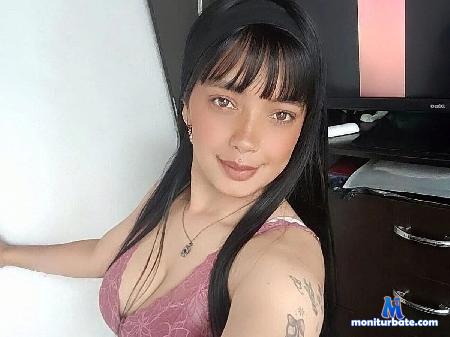 amber-cros flirt4free performer Do you like natural Latinas ? come inside and show me your secrets.