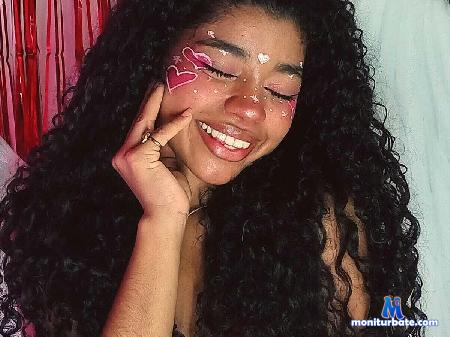 lucie-smith flirt4free performer I love fun without limits