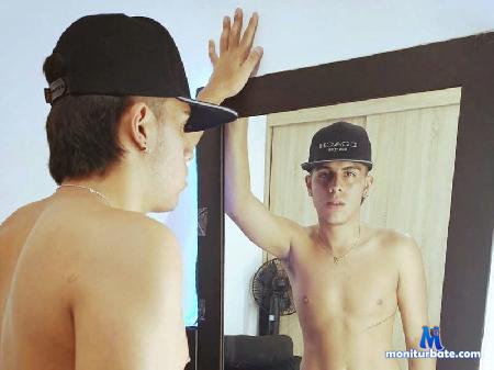 david-johansen flirt4free performer I am a bisexual guy with a lot of desire to enjoy sex with you