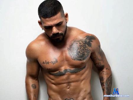ryan-willian flirt4free performer I am a very hot Latin boy from rich show for you kisses