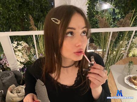 molly-lolli flirt4free performer Hi, my name is Molly, I'm 18 years old. I love making new acquaintances, learning a lot of new thing
